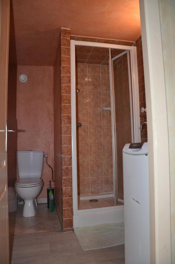 Studio Et Colocation - Gite Les 7 Fontaines Chevinay Exteriör bild